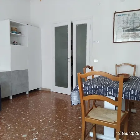 Libeccio E Maestrale شقة *